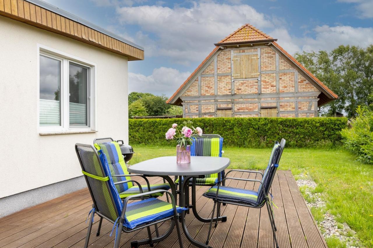 Die Küstenjungs - 3 strandnahe Ferienhäuser OFC 22 Diedrichshagen  Exterior foto